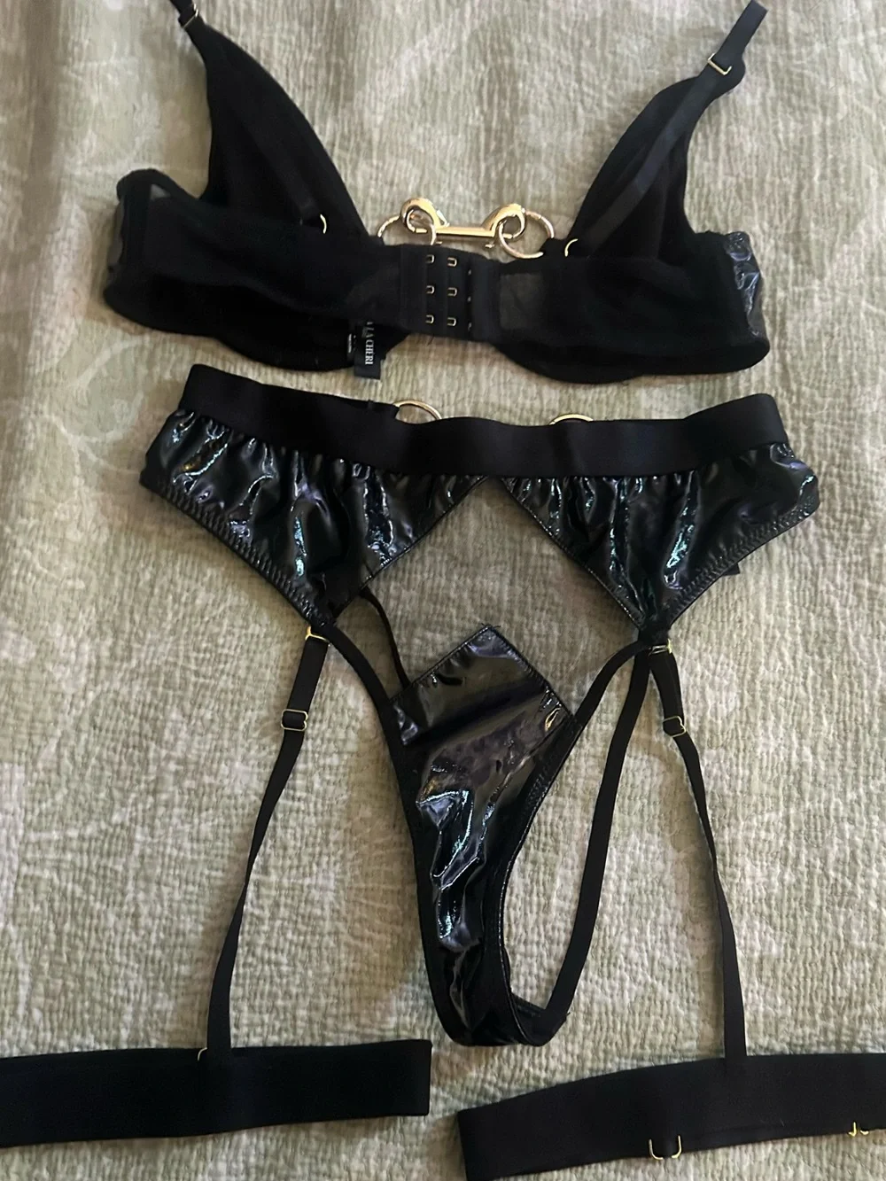LA CHERI Paris Black and Gold bra with matching panty and garter Sz Med - Picture 7 of 10
